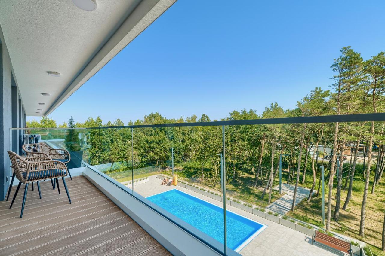 Nautic Park Apartamenty 달로브코 외부 사진