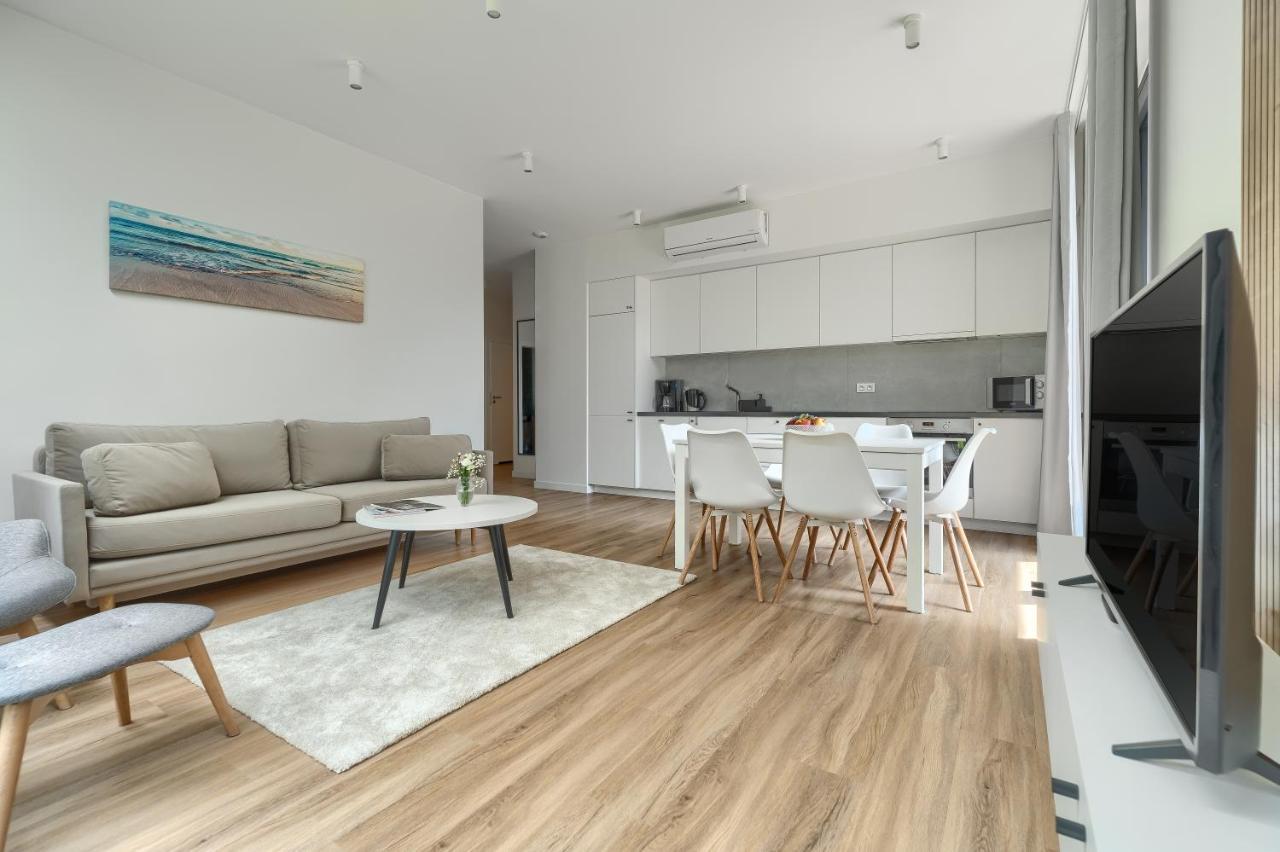 Nautic Park Apartamenty 달로브코 외부 사진